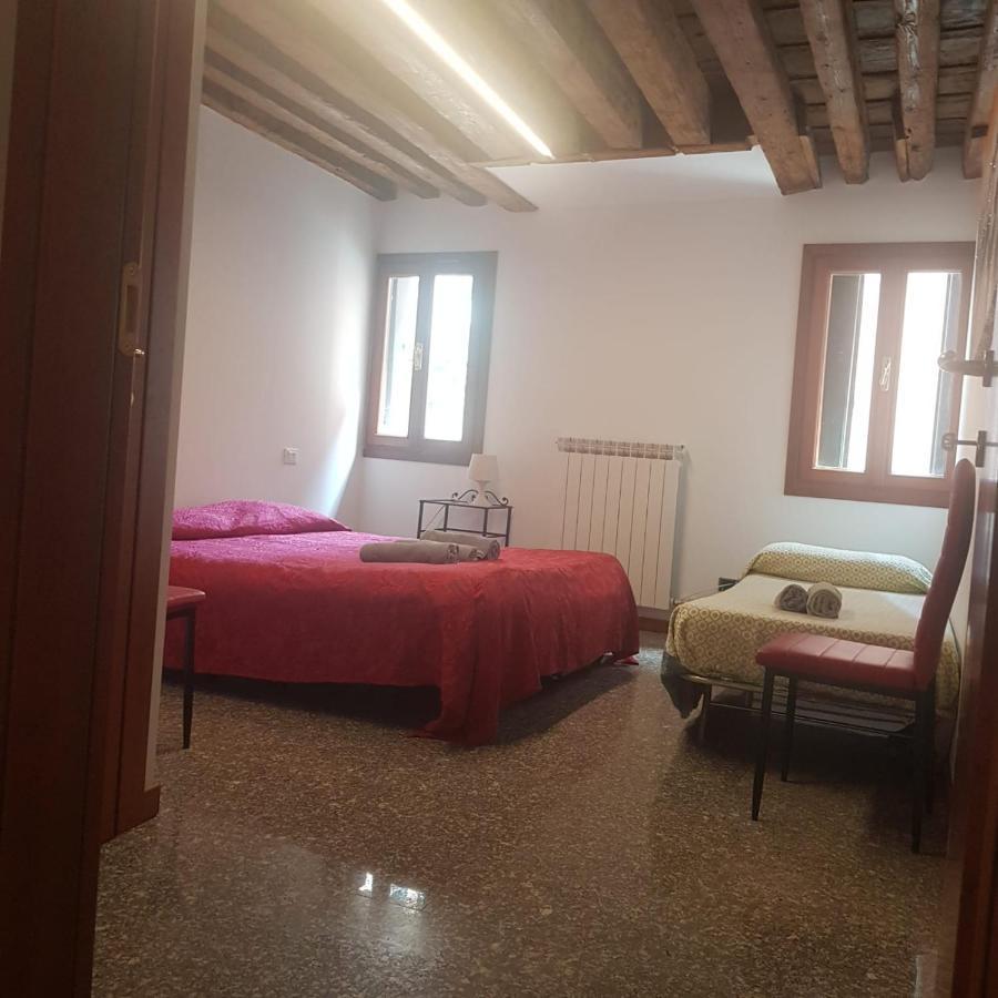 The Adorable House In Real Appartement Venise
